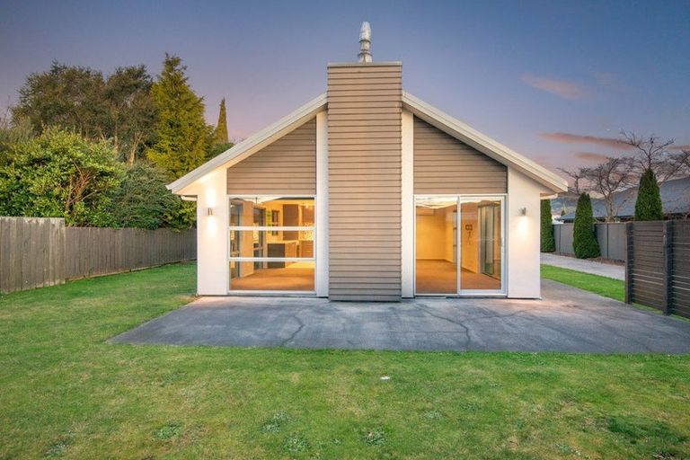 Photo of property in 10 William James Close, Mosgiel, 9024