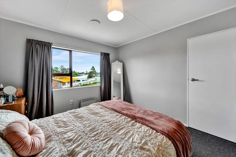 Photo of property in 8 Puketotara Street, Highlands Park, New Plymouth, 4312