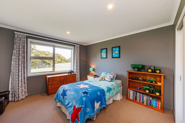 Photo of property in 98 Mount Taylor Drive, Feilding, 4775