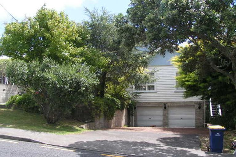 Photo of property in 28 Hauraki Road, Hauraki, Auckland, 0622