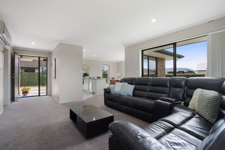 Photo of property in 11 Hoggard Place, Katikati, 3129