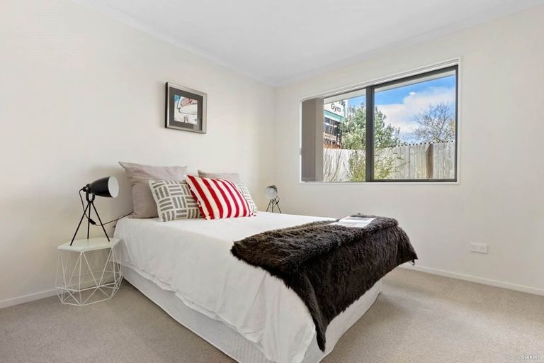 Photo of property in 5 Totara Meadows Court, Wiri, Auckland, 2104