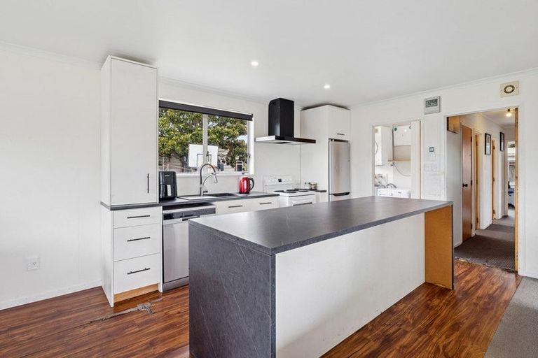 Photo of property in 11 Gibson Road, Tuakau, 2121