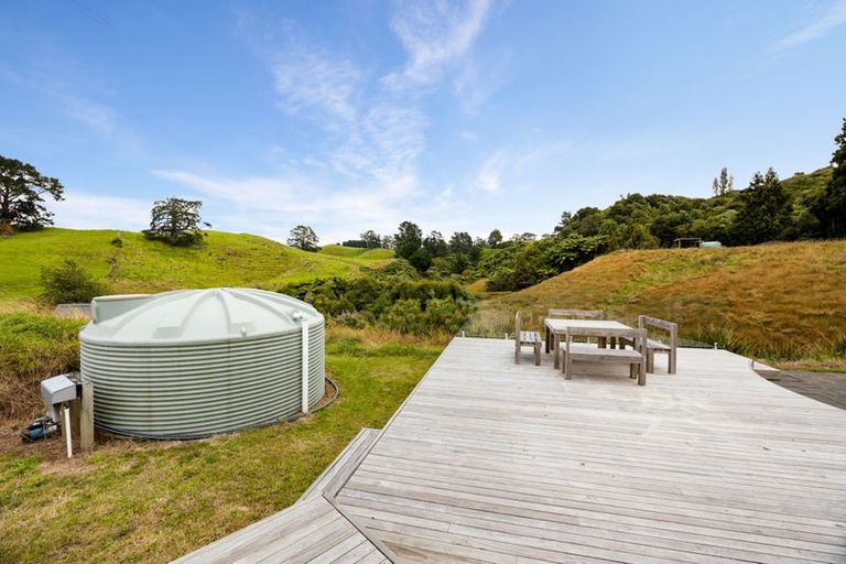 Photo of property in 169 Mangati Road, Puketotara, Te Awamutu, 3876