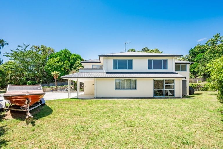 Photo of property in 206 Matai Road, Raumati Beach, Paraparaumu, 5032