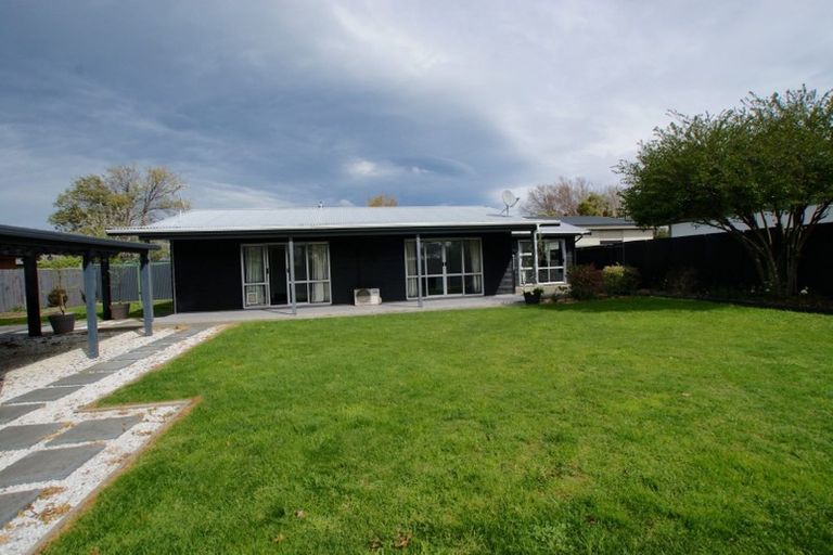 Photo of property in 2a Nikau Drive, Redwoodtown, Blenheim, 7201