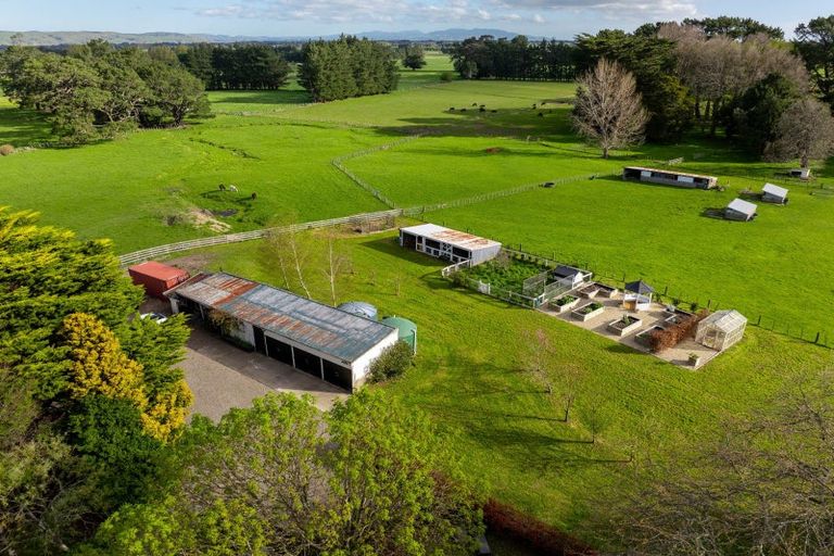 Photo of property in 399 Dalefield Road, Dalefield, Carterton, 5791