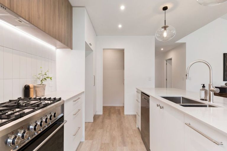 Photo of property in 27 Grain Close, Jacks Point, 9371