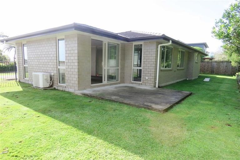 Photo of property in 396 Mangorei Road, Highlands Park, New Plymouth, 4312