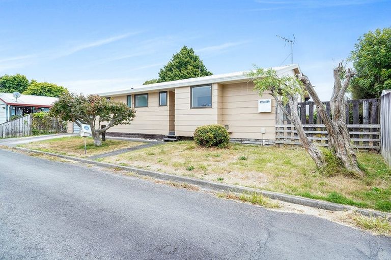 Photo of property in 45a Crawshaw Drive, Nawton, Hamilton, 3200