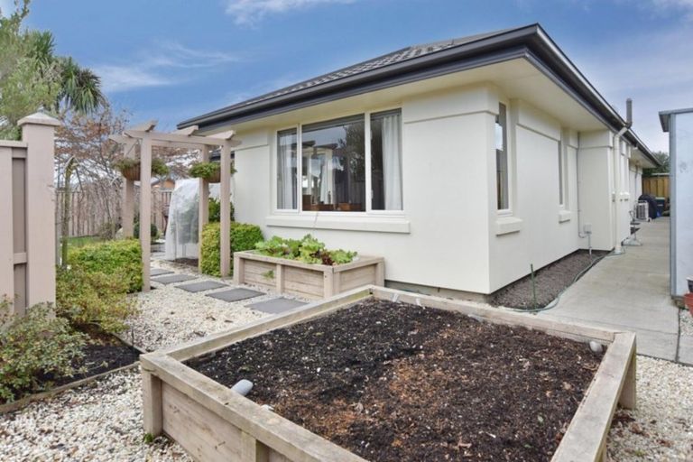 Photo of property in 3 Mahlet Street, Northwood, Christchurch, 8051