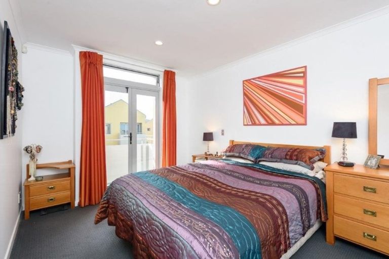 Photo of property in Marrakech Cafe, 85/305 Evans Bay Parade, Hataitai, Wellington, 6021