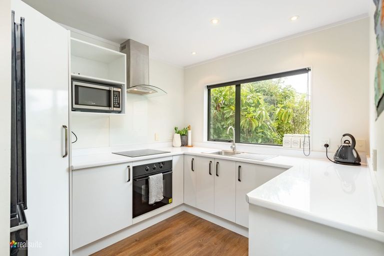 Photo of property in 26a Morere Street, Titahi Bay, Porirua, 5022