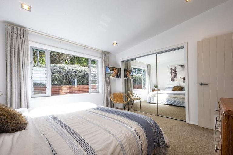 Photo of property in 175 Hanham Road, Kumeu, 0891