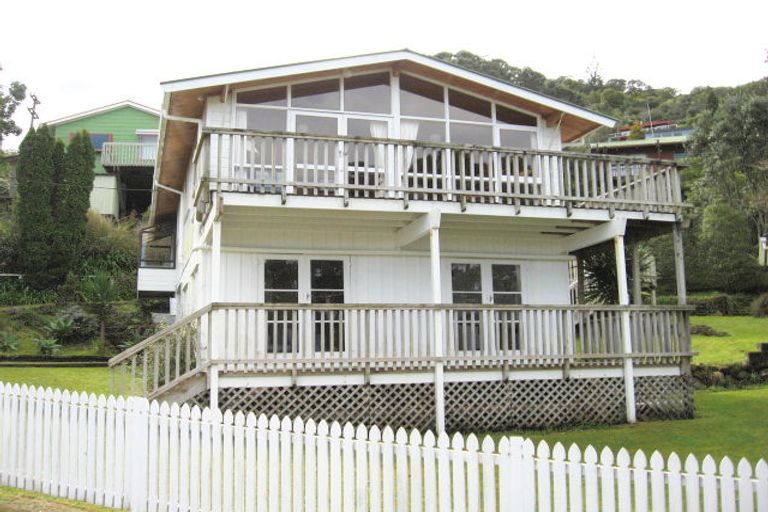 Photo of property in 2 Tairua Terrace, Tairua, 3508