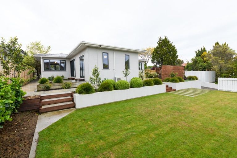 Photo of property in 20 Epsom Road, Hokowhitu, Palmerston North, 4410