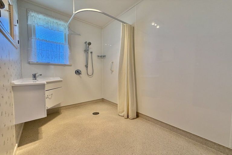 Photo of property in 44 Lochmaben Road, Tokoroa, 3420