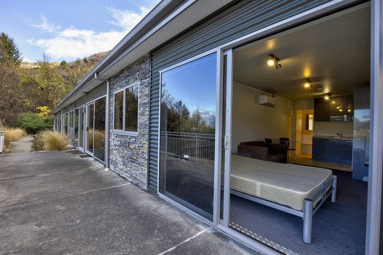 Photo of property in 10 Marina Drive, Frankton, Queenstown, 9300