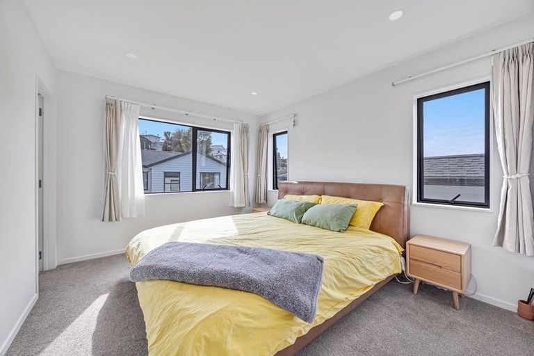 Photo of property in 13d Morton Avenue, Forrest Hill, Auckland, 0620