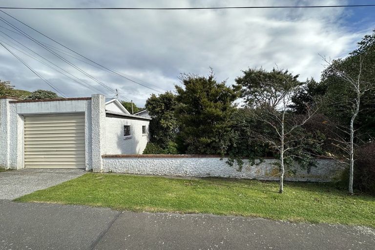 Photo of property in 20 Beauchamp Street, Karori, Wellington, 6012