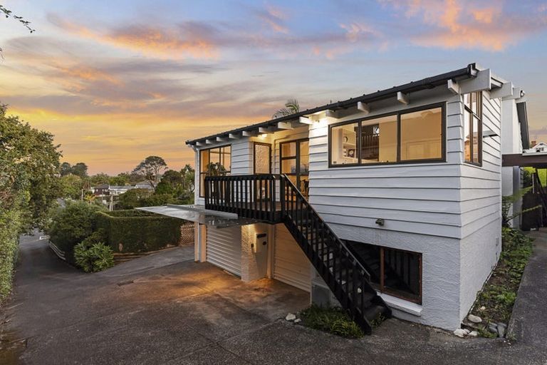 Photo of property in 25 Windmill Road, Mount Eden, Auckland, 1024