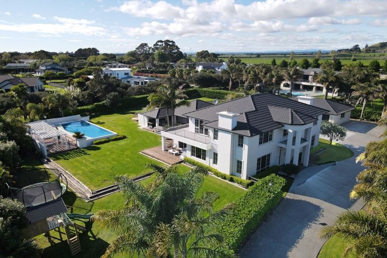 Property details for 22 Royal Ascot Drive, Papamoa Beach, Te Puke, 3187