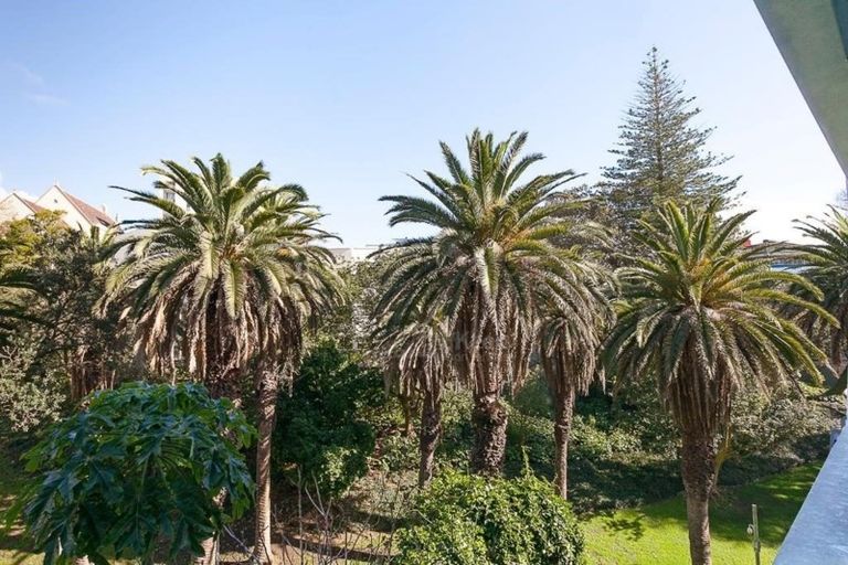 Photo of property in Scotia Tower Apartments, 2f/8 Scotia Place, Auckland Central, Auckland, 1010