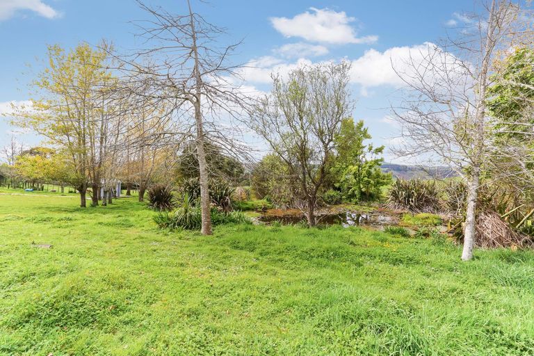 Photo of property in 10 Te Awa Kite Road, Onewhero, Tuakau, 2697