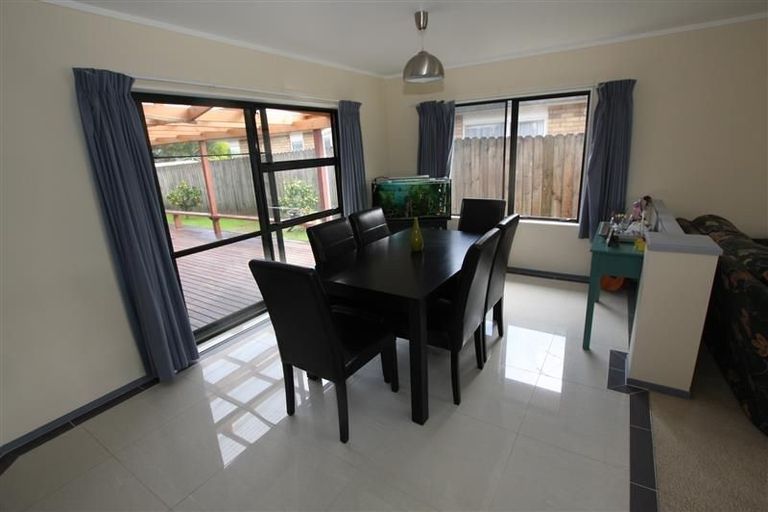 Photo of property in 163 Burswood Drive, Burswood, Auckland, 2013