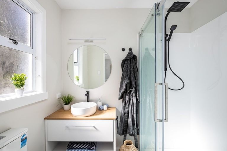 Photo of property in 275 Tukapa Street, Hurdon, New Plymouth, 4310