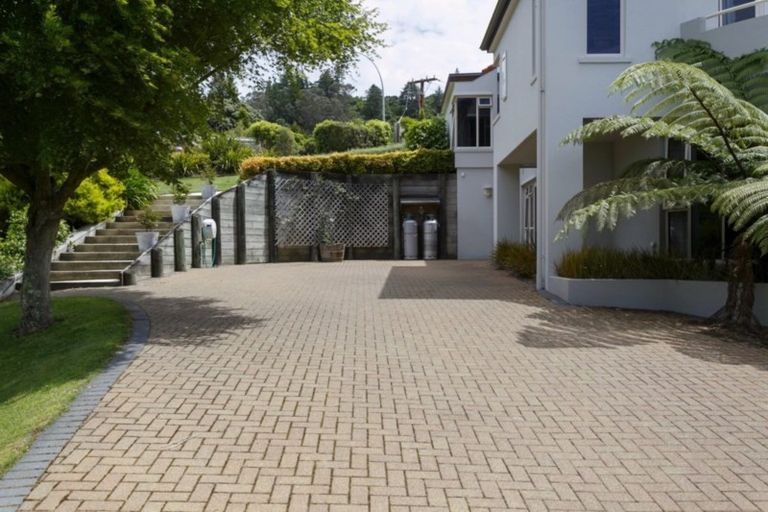 Photo of property in 27 Te Urunga Place, Acacia Bay, Taupo, 3330