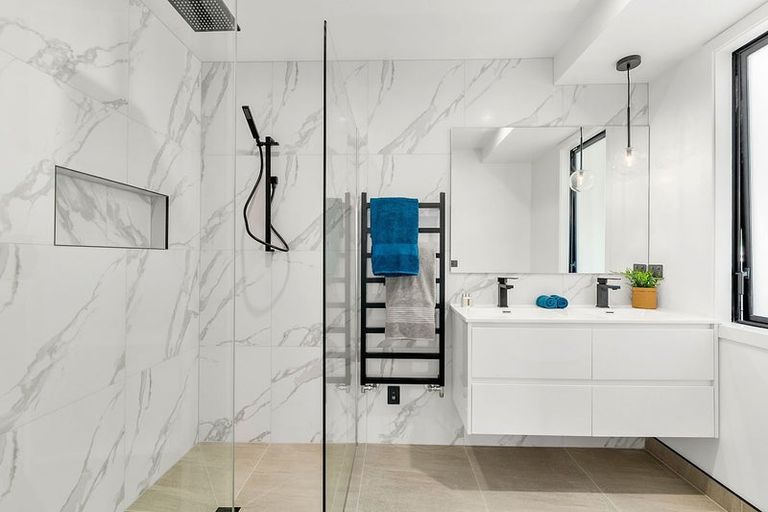 Photo of property in 13 Pacific View, Whitby, Porirua, 5024