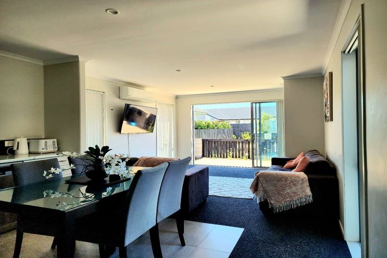 Photo of property in 61 Crown Street, Papamoa, 3118