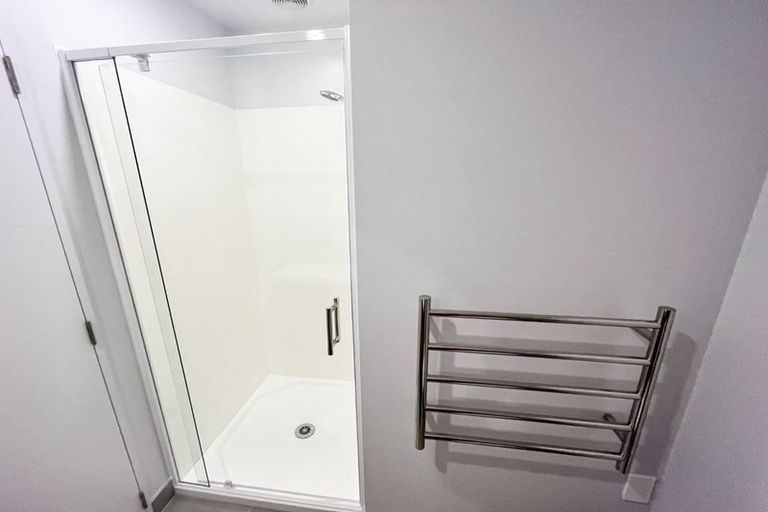 Photo of property in 6/18 New Brighton Road, Shirley, Christchurch, 8061