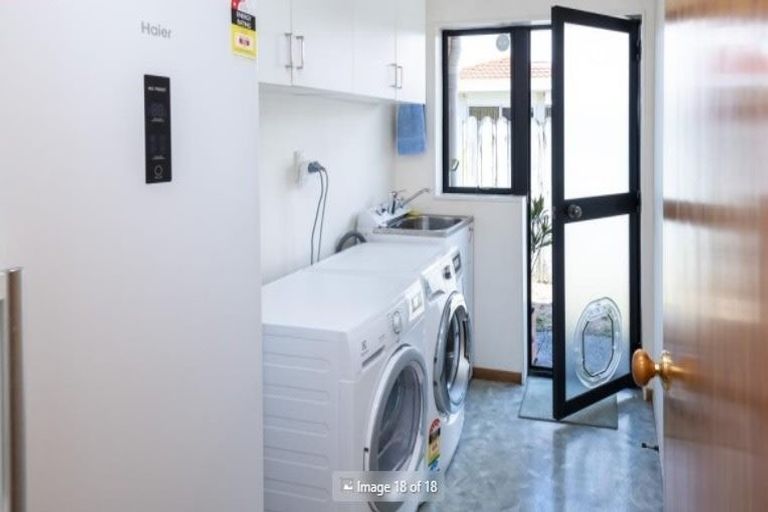 Photo of property in 10 Travers Place, Northpark, Auckland, 2013