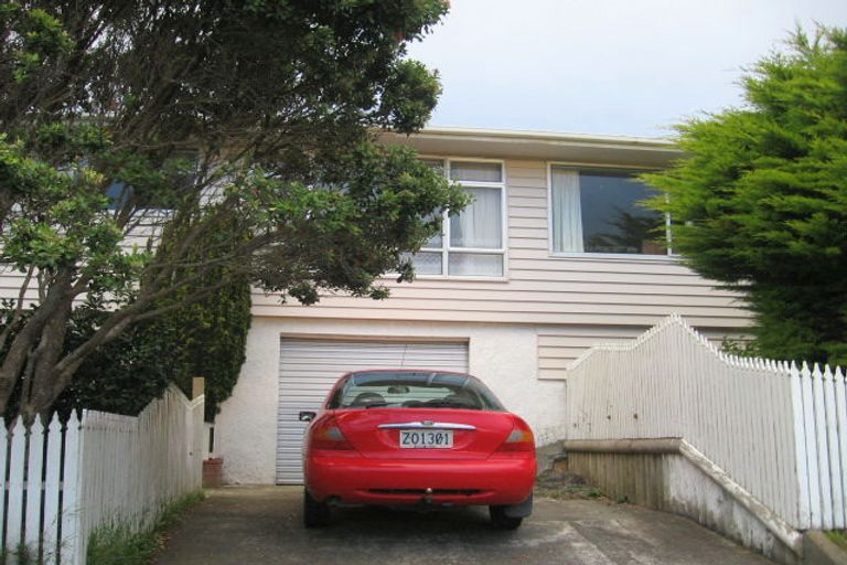 Photo of property in 97 Jamaica Drive, Grenada North, Wellington, 5028