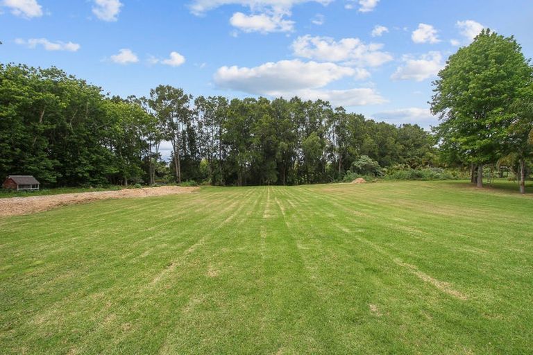 Photo of property in 23 Wallace Drive, Clarks Beach, Pukekohe, 2679