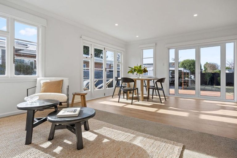 Photo of property in 178 Wilsons Road, Saint Martins, Christchurch, 8022