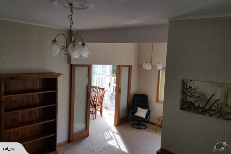 Photo of property in 56 Kinghorne Street, Strathmore Park, Wellington, 6022