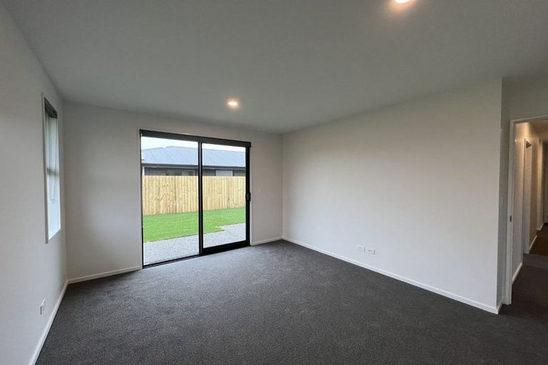 Photo of property in 92 Kennedys Bush Road, Halswell, Christchurch, 8025
