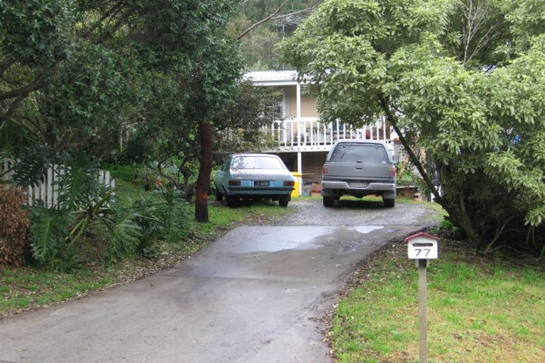 Photo of property in 77 Stillwater Crescent, Stillwater, Silverdale, 0993