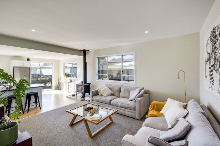 Photo of property in 422 Massey Street, Akina, Hastings, 4122