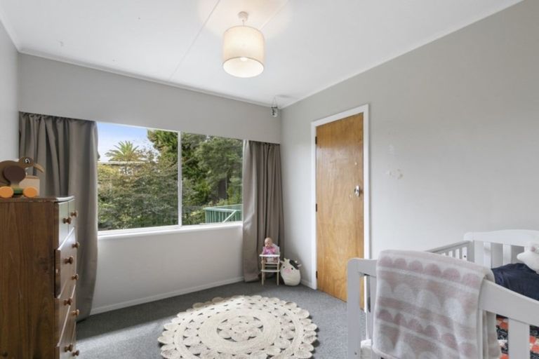 Photo of property in 41 Petrie Street, Wainuiomata, Lower Hutt, 5014