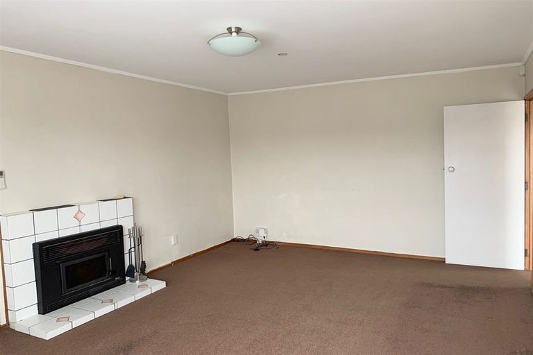Photo of property in 305 Beach Haven Road, Birkdale, Auckland, 0626