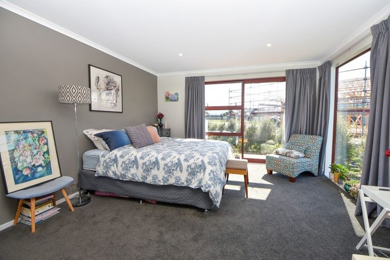 Photo of property in 8 Madison Street, Carterton, 5713