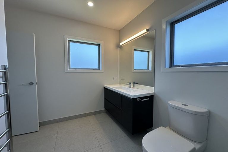 Photo of property in 6 George Yee Place, Taradale, Napier, 4112