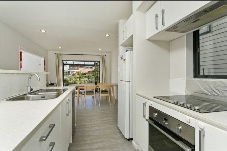 Photo of property in 52 Makamaka Lane, Albany Heights, Auckland, 0632