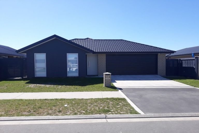 Photo of property in 12 Chandler Way, Rolleston, 7615