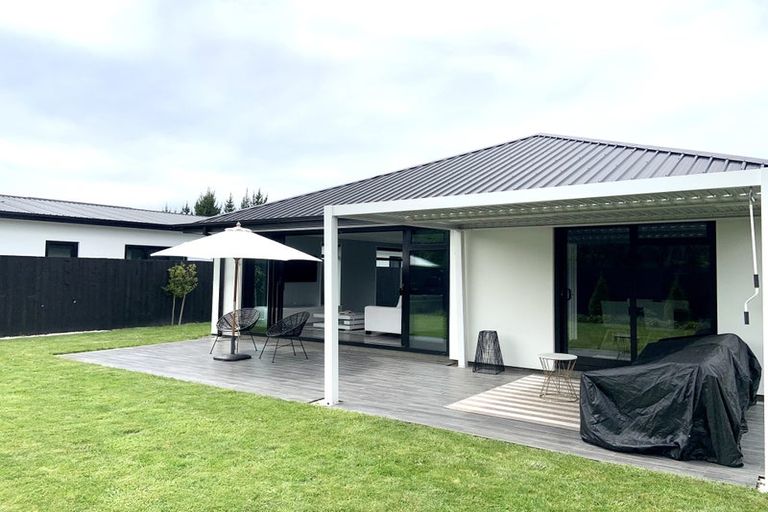 Photo of property in 35 Robert Duncan Road, Belfast, Christchurch, 8051