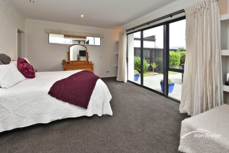 Photo of property in 70 Bluestone Drive, Parklands, Christchurch, 8083